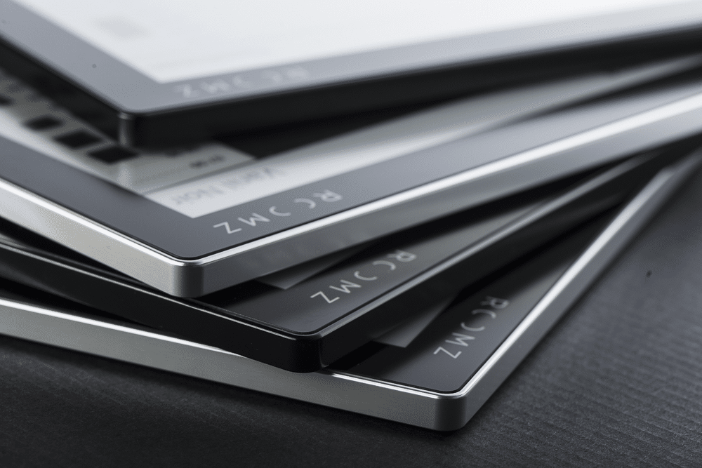 ROOMZ displays Swiss quality design